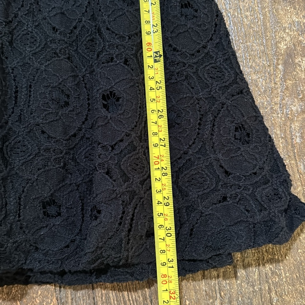 BB‎ Dakota Black Lace Sleeveless Dress - Picture 14 of 16